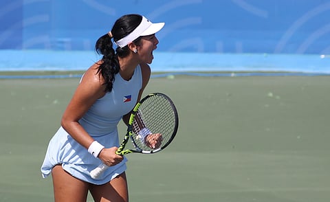 ALEX Eala aims to end the year with a bang as she competes in the MGM Macau Tennis Masters at the Macao Forum in Macau this weekend.