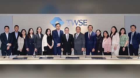 PSE Group and SEC delegates with TWSE Chairman and CEO Sherman Lin (eighth from left), PSE President and CEO Ramon S. Monzon (ninth from left), PSE COO Atty. Roel A. Refran (tenth from left) and Philippine Depositary & Trust Corp. President Ma. Theresa Ravalo (fifth from left)