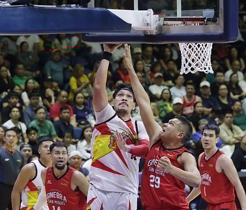 JUNE Mar Fajardo remains a force to be reckoned with after racking up 19 boards in San Miguel’s Game 3 win over Barangay Ginebra, 91-85, in their PBA Philippine Cup semifinal series.