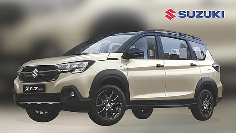 SUZUKI: XL7 Hybrid Black Edition