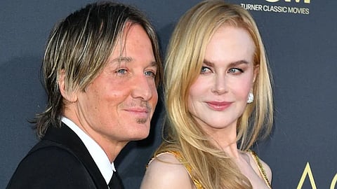 Kidman sells Sydney apartment after divorce; Urban 'moves in' with new girlfriend