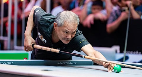 (FILE) EFREN ‘Bata’ Reyes vows to put on a show when he battles other pool legends in the WNT Legends tournament starting Wednesday at the Gateway Mall in Cubao.     