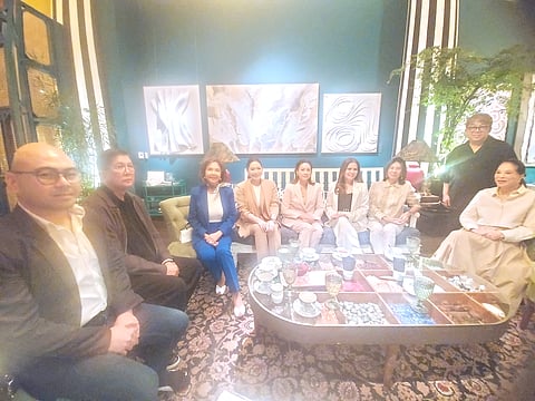 COJUANGCO with co-organizers and honorees of Elegant Filipinas.