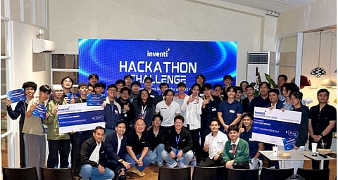 Inventi Hackathon 2025 Top Finalist, together with other participants and the Inventi Asia Team