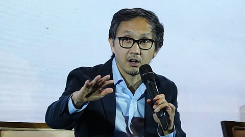 SECRETARY Vince Dizon