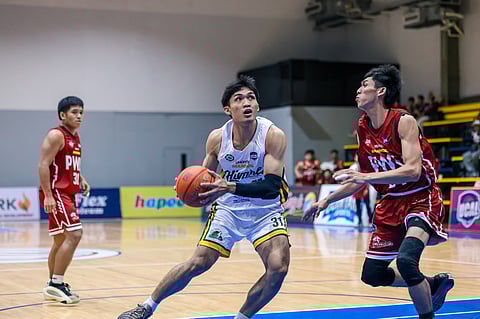 
BRYAN Manuel attacks his way to an 18-point performance to lead Olivarez College to an 65-56 win over PWU in the PG Flex-UCAL Season 8 men’s basketball tournament on Monday.