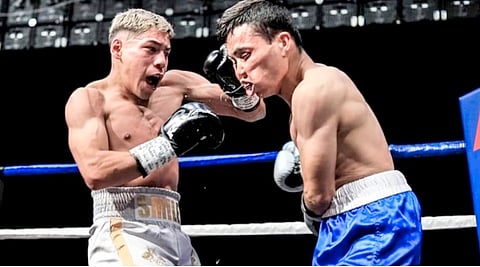 GUSTAVO Perez of Mexico (right) brings to the ring solid technical skills as he attempts to dethrone Pedro Taduran in April.