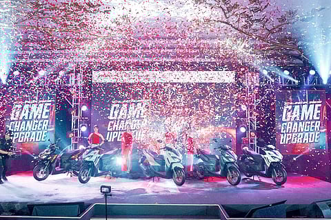 CONFETTI rains over the 2026 Honda Click125 lineup as it takes center stage during its official launch.