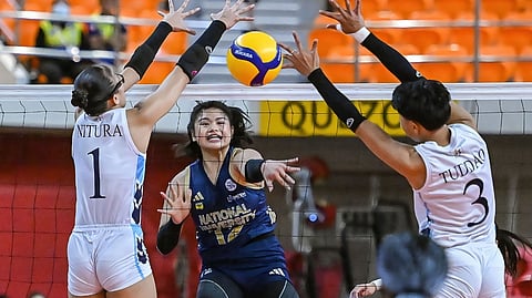 TOP NU rookie Sam Cantada catches fire anew, firing 16 points in NU’s 25-23, 25-19, 28-26, sweep of Adamson University on Wednesday in Season 88 UAAP women’s volleyball tournament at the University of Santo Tomas Quadricentennial Pavilion. 