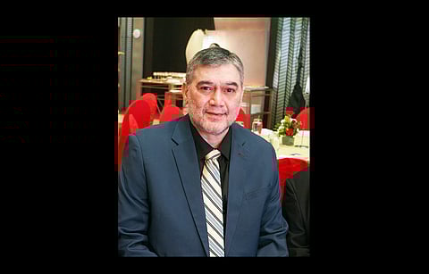 PHILIPPINE Basketball Association legend Rene ‘Bong’ Hawkins will get his flowers as University of Perpetual Help System Dalta will formally retire his jersey on Friday.