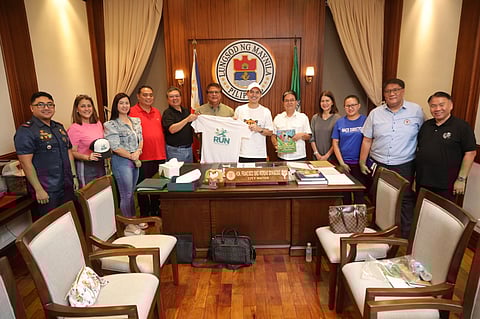 Mayor Isko Moreno with officials of Million Trees Foundation and representatives from bamboo sector