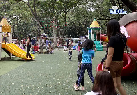 (February 21 2026) Families spend time at the park in Quezon City, to enjoy their weekend on Saturday February 21 2026. Photo/Analy Labor