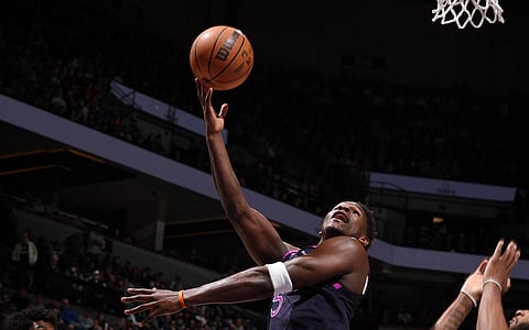 ANTHONY Edwards bangs in 40 points in leading the Minnesota Timberwolves to a 122-111 victory over the skidding Dallas Mavericks in the NBA regular season.