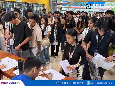 DOST holds nationwide undergrad scholarship exam