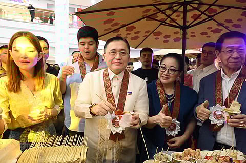 Go attends Chibog Chow Festival highlighting Filipino-Chinese culture