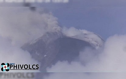 Mayon remains under Alert Level 3