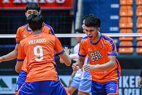 Criss Cross, Alpha Insurance dispute early Spikers’ Turf lead