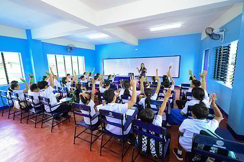 educationis one of the main focuses of the foundation as it believes that the children are the future of the country’s progress. The SM Foundation open opportunities to scholars and it also provides classrooms to public schools.
