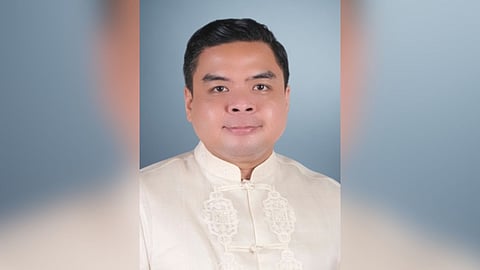 REPRESENTATIVE Terry Ridon calls for a congressional probe into alleged Chinese signal jamming in the West Philippine Sea and urges lawmakers to observe maritime domain awareness flights.
