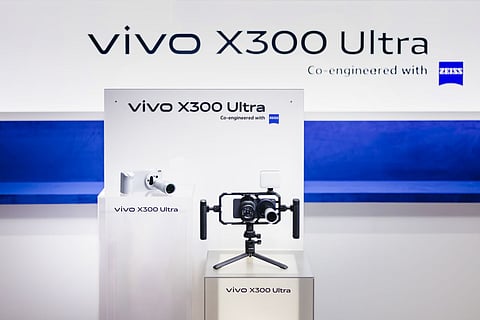 vivo debuts X300 Ultra with 400mm ZEISS telephoto at MWC 2026