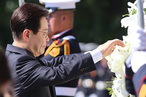 ROK President honors Jose Rizal