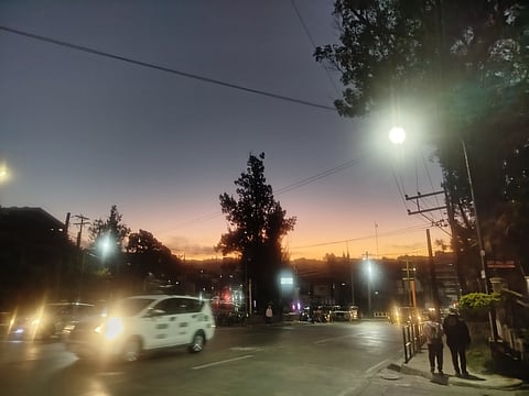 The Traffic Enforcement Unit of the Baguio City Police Office claimed a decrease in the volume of the vehicular traffic as many tourists opted to use public transport. Photo by Aldwin Quitasol 