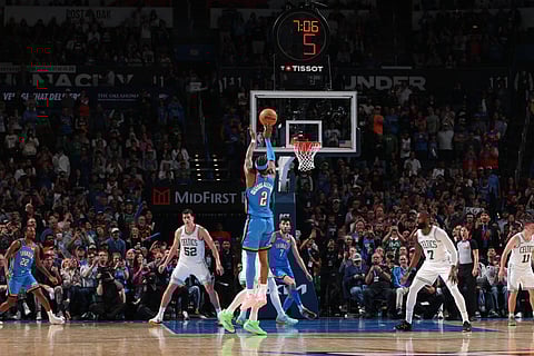 SGA breaks Wilt’s 20-point streak record