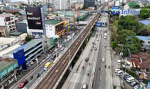 (March 13 2026) Motorists seen traveling at North and Southbound Edsa freely on Friday morning March 13 2026. Photo/Analy Labor 
