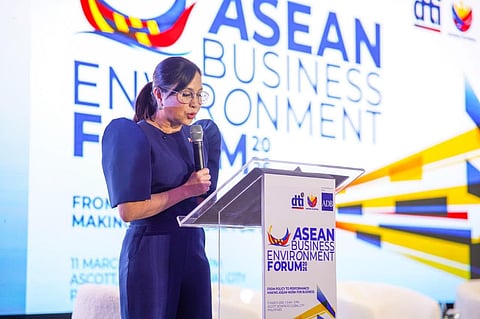 Trade Secretary Cristina Roque