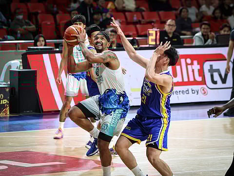 JASON Perkins is giving his best for Phoenix despite nursing an injury in the early stretch of the PBA Commissioner’s Cup.  