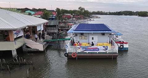 The Philippines’ first floating clinic – Kalingang Kapampangan – docks in Sasmuan, Pampanga. Launched March 19, 2026, it brings free healthcare to coastal communities. 