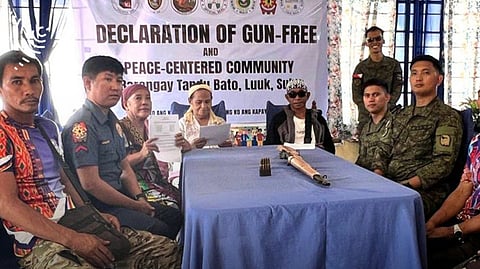 2 more Sulu villages declared ‘gun-free’ after weapons surrender