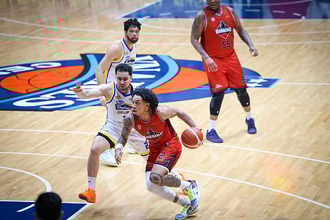 SEDRICK Barefield drives his way to 26 points, including 16 in the fourth frame, to lead Blackwater to a 97-91 win over Magnolia on Sunday at the Ynares Center-Antipolo.