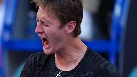 SEBASTIAN Korda screams after pulling off a shocking 6-3, 5-7, 6-4 upset of Carlos Alcaraz in the third round of the men’s singles event of the Miami Open on Sunday.   