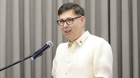 SECRETARY Ralph Recto