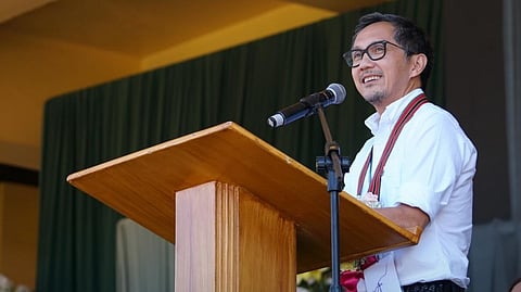 SECRETARY Vince Dizon