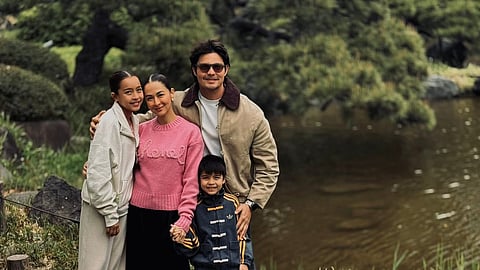Dingdong Dantes with wife Marian Rivera and children Zia and Sixto 