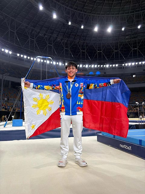 Karl Eldrew Yulo adjusts well to the Seniors rank after picking up two bronze medals in Cairo. 
