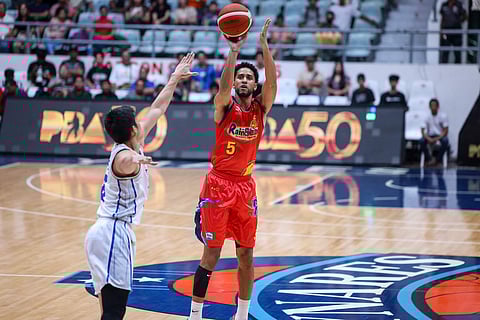 GABE Norwood will be honored with a special jersey retirement when Rain or Shine battles Converge on Friday at the Mall of Asia Arena.    
