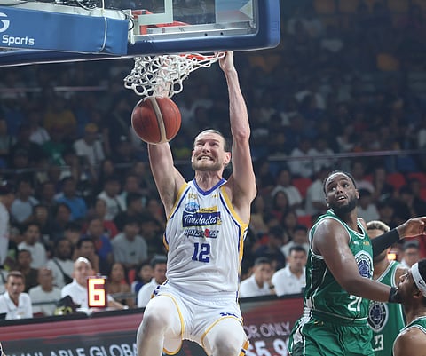 CLINT Chapman and the Magnolia Hotshots are unstoppable as they collected their second consecutive victory following a 85-70 win over the Terrafirma Dyip in the PBA Commissioner’s Cup last night at the Ninoy Aquino Stadium. 