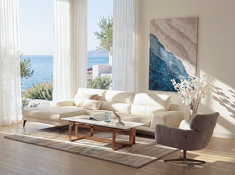 A space where the light lingers a little longer at the living room.