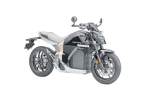 HONDA presents the WN7 electric motorcycle in Graphite Black with smooth power suited for daily city riding.
