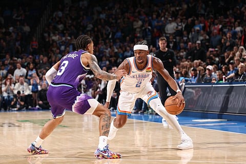 Thunder slam Suns, grab 2-0 lead
