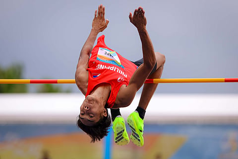 High jumper Leonard Grospe rises to the occasion to produce the Philippines’ second gold in the 6th Asian Beach Games in Sanya, China. 