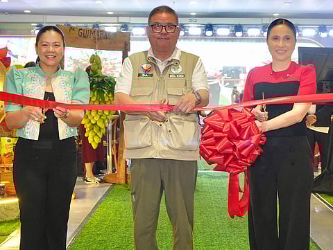 DTI Assistant Secretary Nylah Bautista, Agriculture Secretary Francisco Tiu Laurel Jr. and DTI Secretary Cristina Aldeguer-Roque.