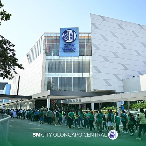 323 people take part in SM City Olongapo’s Angels Walk for Autism