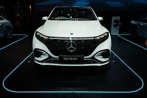 Mercedes-Benz profit slides amid cutthroat Chinese market