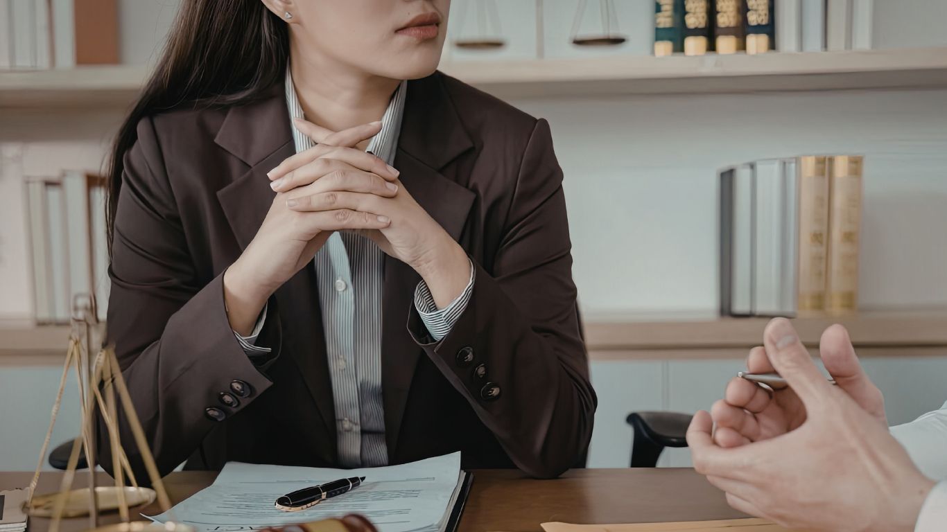 24-year-old woman posing as lawyer arrested in Taguig