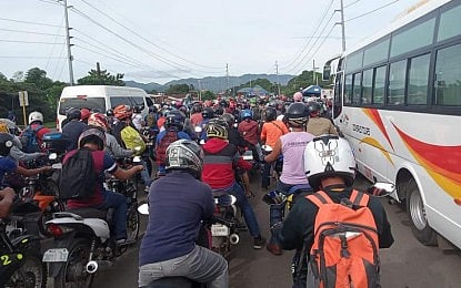 Transport group threatens raps over unreleased aid