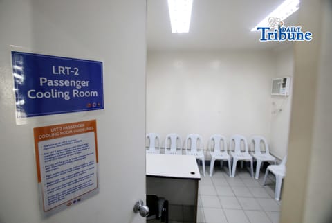 (May 01 2026) Workers clean and arrange the chair as the LRTA starts a cooling room at the LRT-2 Cubao Station for senior citizens, pwd and pregnant women for passengers against the intense heat in the dry season on Friday, May 1, 2026. Photo/Analy Labor